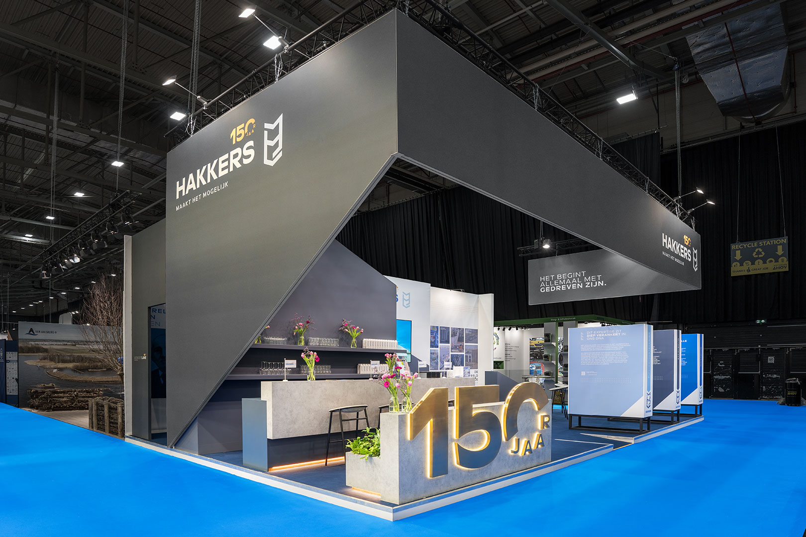 Standbouwbedrijf Eldee en reclamebureau Toon creëerden samen deze beurspresentatie