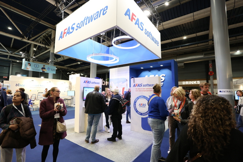 opvallen op een beurs